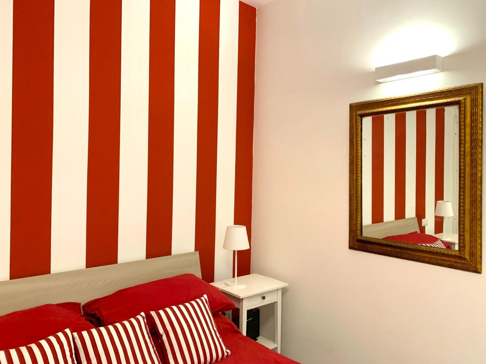 Casa Giulia, Nuovo Appartamento In Centro! Napoli Ngoại thất bức ảnh